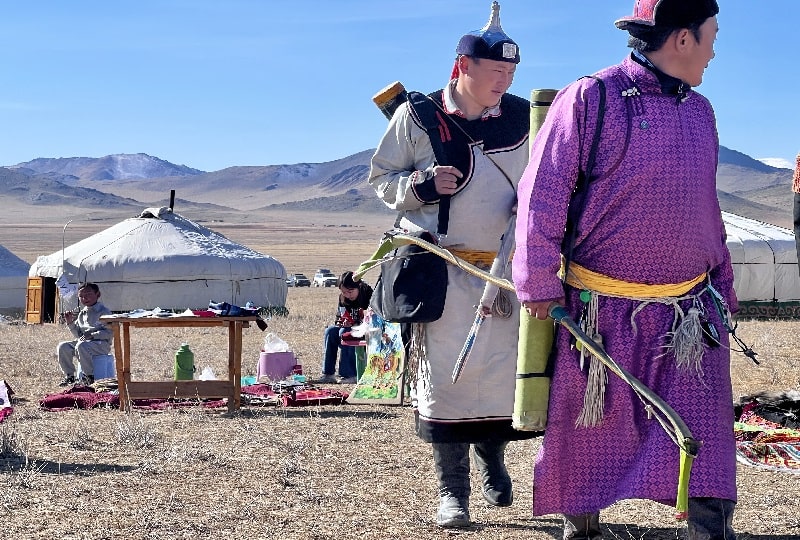 Mongolian archers