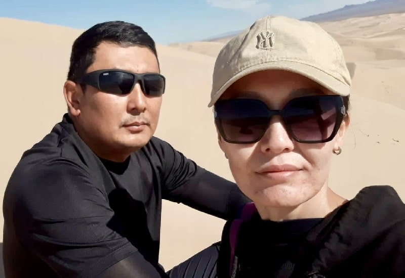 On top of sands of Gobi desert - Luxury Mongolia Tours